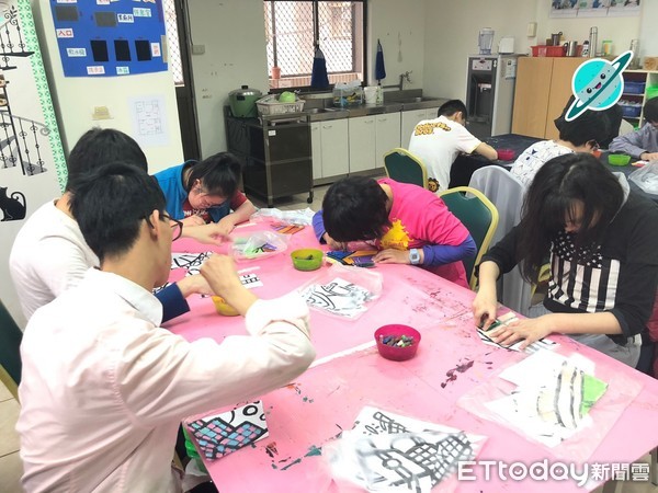 ▲▼2019星引力畫展。(圖/星扶工坊提供)