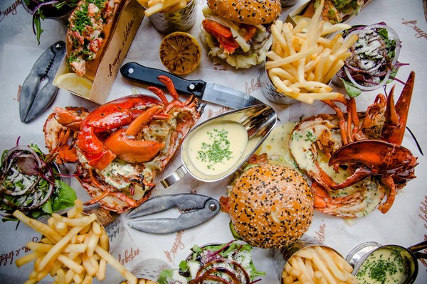 ▲▼ Burger & Lobster 餐廳。（圖／翻攝自Facebook／Burger & Lobster）