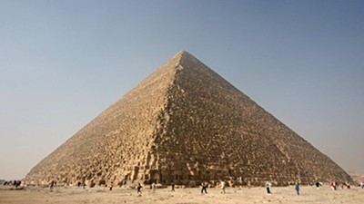 蓋金字塔不用外星科技！古埃及人「斜坡說」拖百萬石塊　卻讓學者吵翻了