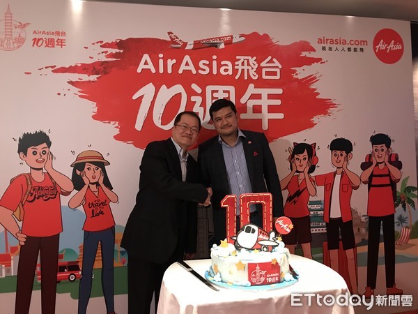 ▲▼AirAsia開航台北十周年，長程運輸（AirAsia X）首席執行長Benyamin Ismail，AirAsia台灣區行銷業務總經理陳長星。（圖／記者賴文萱攝）