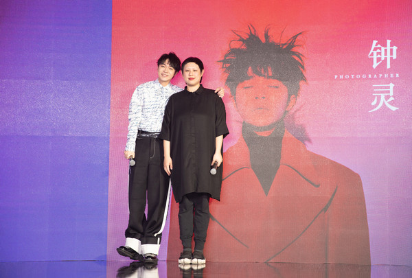 ▲吳青峰舉辦新專輯《太空人》發片記者會。(圖/環球提供)