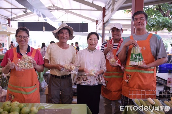 ▲花蓮柚來了暨優質農特產品行銷活動在台北市希望廣場開賣。（圖／花蓮縣政府提供，下同）