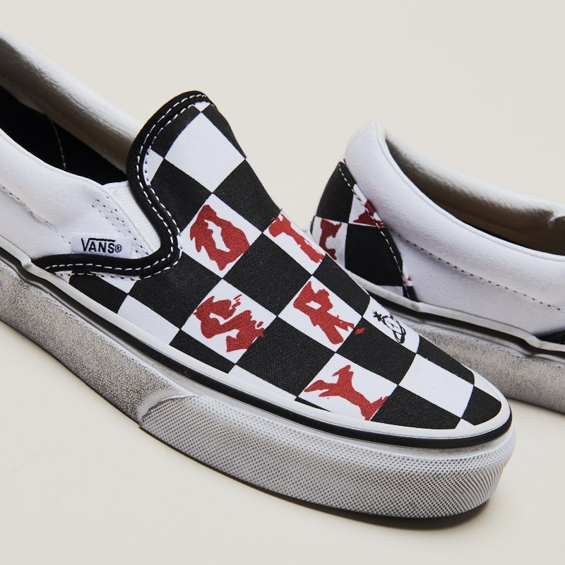 ▲Vivienne Westwood X Vans Slip-on聯名系列。（圖／翻攝自Milk Store）