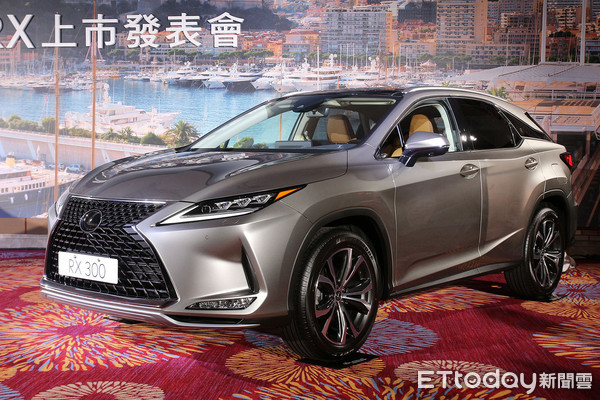 ▲227萬起！Lexus RX休旅車開賣　ACC升級全速域，新增6人座車型。（圖／記者張慶輝攝）