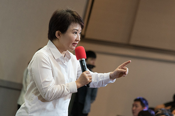 ▲▼台中市長盧秀燕世新開講,暢談城市品牌行銷。(圖/世新大學提供)