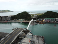 南方澳跨海大橋崩塌空拍。（圖／記者林振民攝）
