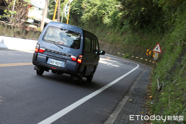 ▲中華得利卡8人座廂型車試駕　且看「老字號」如何玩出新把戲。（圖／記者張慶輝攝）