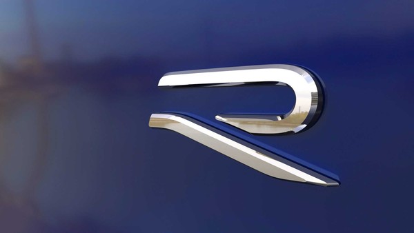 ▲福斯新的R字廠徽。（圖／翻攝自Volkswagen）