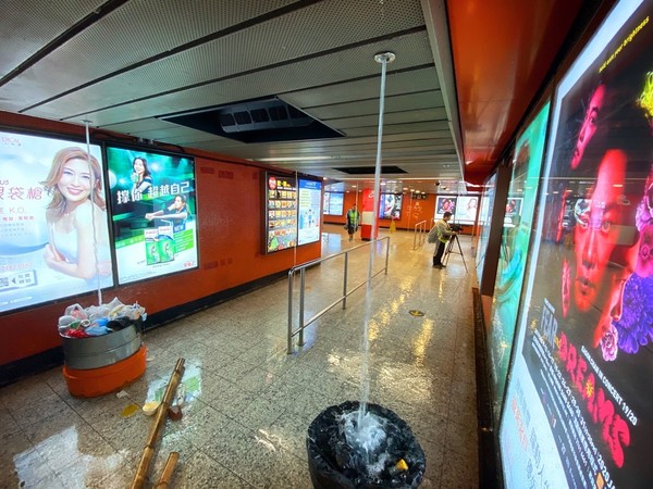 ▲港鐵8日開放媒體拍攝站內被破壞狀況。（圖／香港01授權）