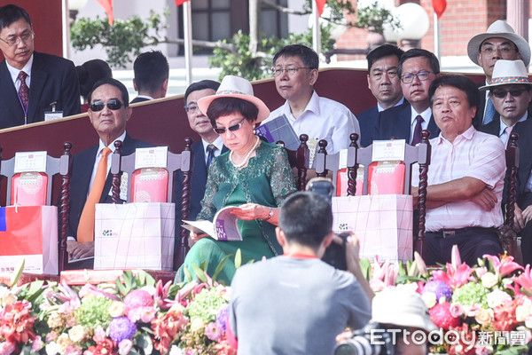▲108年國慶大典，台北市長柯文哲到場。（圖／記者林敬旻攝）
