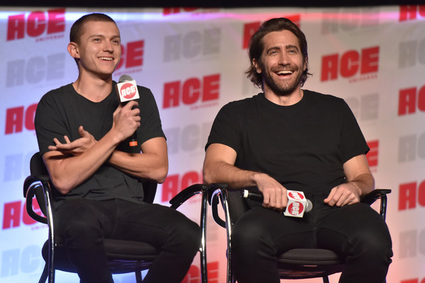 ▲▼「蜘蛛人」湯姆霍蘭德、「神秘客」傑克葛倫霍12日出席美國西雅圖ACE動漫展(ACE Comic Con)。(圖/達志影像/美聯社)