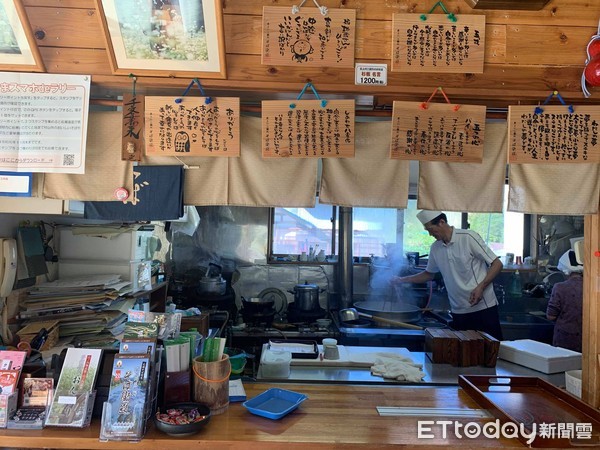 ▲位於山形縣村山市的手打蕎麦おんどり。（圖／記者王彥甯攝）