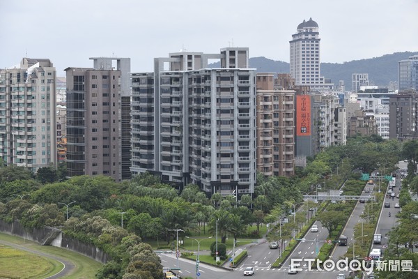 ▲▼內科舊宗路一帶房市大景。（圖／記者湯興漢攝）