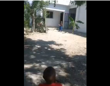 ▲一名多明尼加4歲男童飆火球，立即掀起網友熱議。（圖／翻攝自Bleacher Report推特）