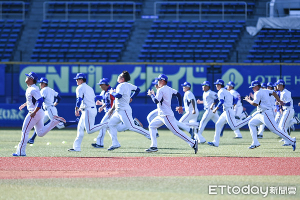 ▲12強棒球賽複賽，中華隊於羅德海洋球場練球。（圖／記者林敬旻攝）