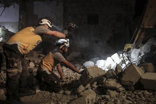 ▲▼人道救援組織「白頭盔」（White Helmets，白盔）。（圖／達志影像／美聯社）