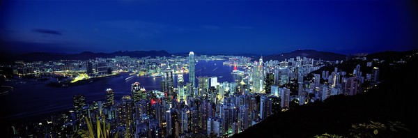 ▲快閃小旅行！來香港海邊散步、逛小巷、看世界級夜景▼             。（圖／七逗旅遊網提）