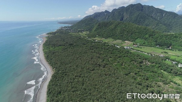 ▼此次合作植樹的地點位於第2522號保安林，是縣轄內第3大海岸保安林。（圖／記者楊鈞典翻攝）