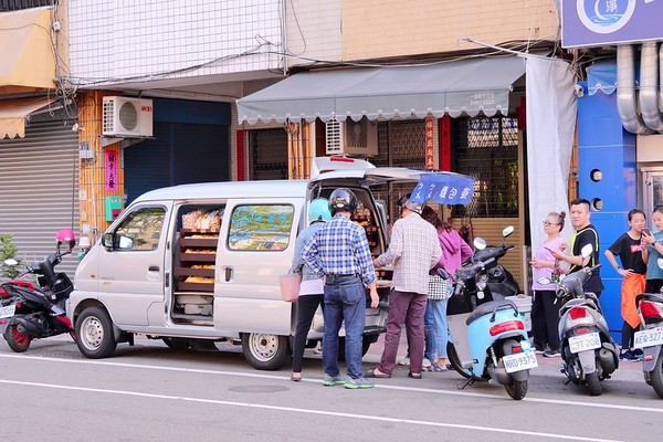 ▲▼ㄅㄨㄅㄨ麵包車。（圖／橘子狗愛吃糖）