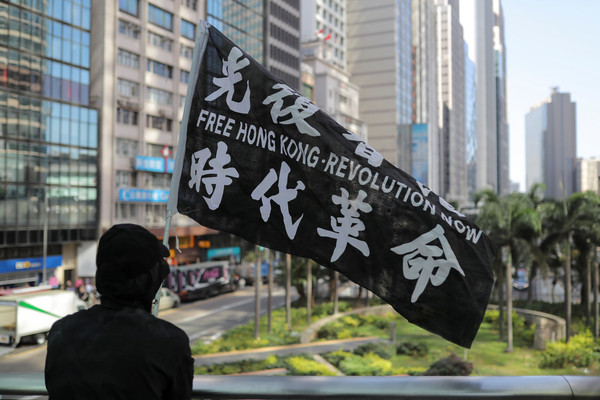 ▲▼香港人感謝川普簽署《香港人權與民主法案》。（圖／路透）