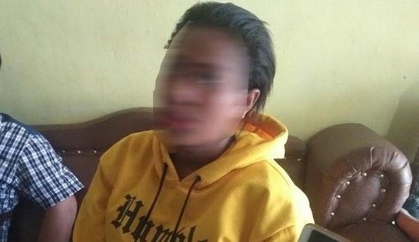 ▲印尼16歲少女下課後被男友帶去接客。（圖／翻攝自tribunnews）