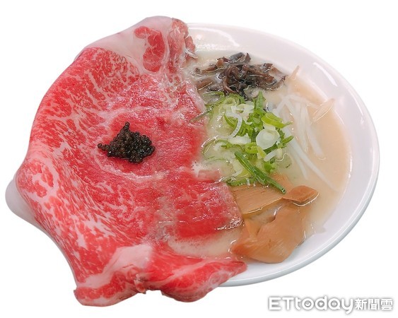 ▲每天限量30碗！重回台灣的魂麵推出魚子醬日本和牛拉麵。（圖／微風集團提供）