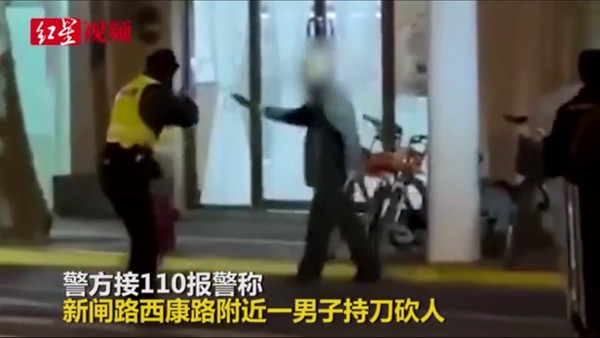 ▲上海男子當街隨機砍人。（圖／翻攝自紅星新聞，下同）