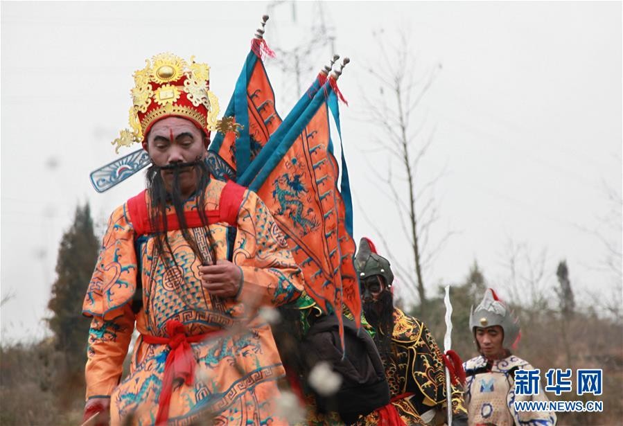 ▲貴州花燈劇。(圖/翻攝自《新華社》)