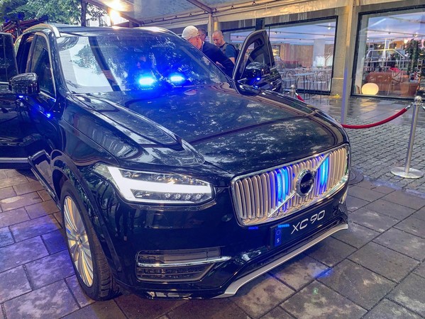 ▲▼XC90 Armoured 。（圖／翻攝自推特）