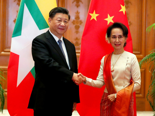 ▲▼中國國家主席習近平訪問緬甸，與緬甸國務資政翁山蘇姬（Aung San Suu Kyi）會面。（圖／路透）
