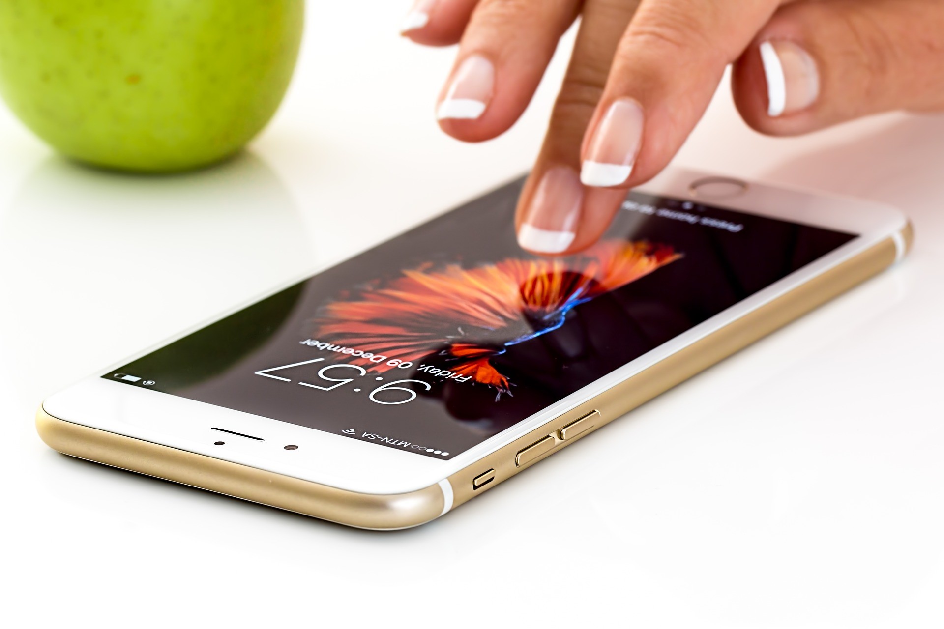 ▲手機，智慧型手機，iPhone。（圖／pixabay）