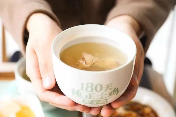 ▲老鄉雞雞湯。(圖/翻攝自老鄉雞官網) ▲老鄉雞雞湯。(圖/翻攝自老鄉雞官網)