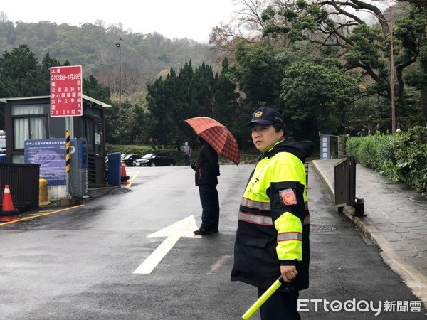 ▲台北市警方將對陽明山花季進行交通管制。（圖／記者張君豪翻攝）