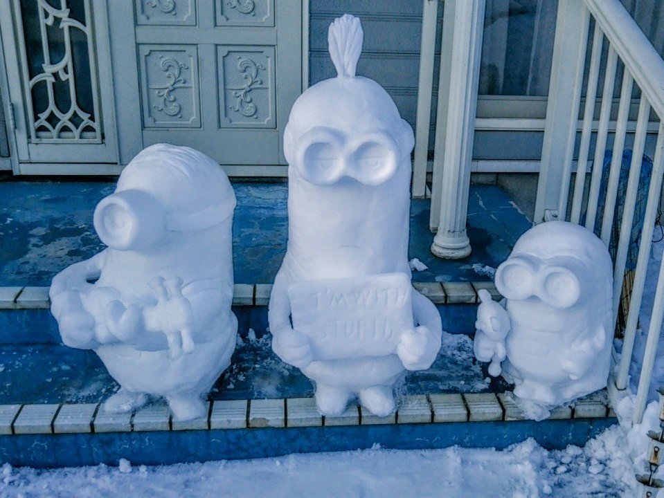 ▲卡通造型雪人。（圖／翻攝自twitter@900A6）