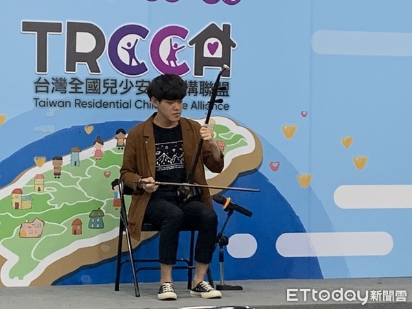 ▲▼ 「台灣全國兒少安置聯盟」成立(圖/記者林育綾攝) ▲▼ 「台灣全國兒少安置聯盟」成立(圖/記者林育綾攝)