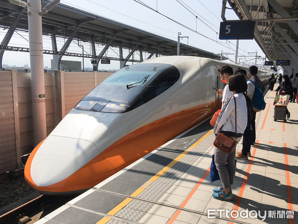 ▲台灣高鐵今（17）日表示，將自5月18日起啟動第二階段短期調整班表，總計二階段調整共減少188班次列車。（圖／記者李毓康攝）