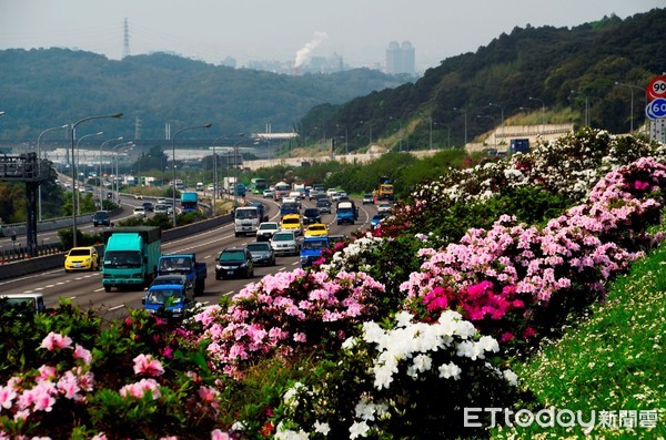 ▲▼國道,高速公路,車流,服務區。（圖／高公局提供）