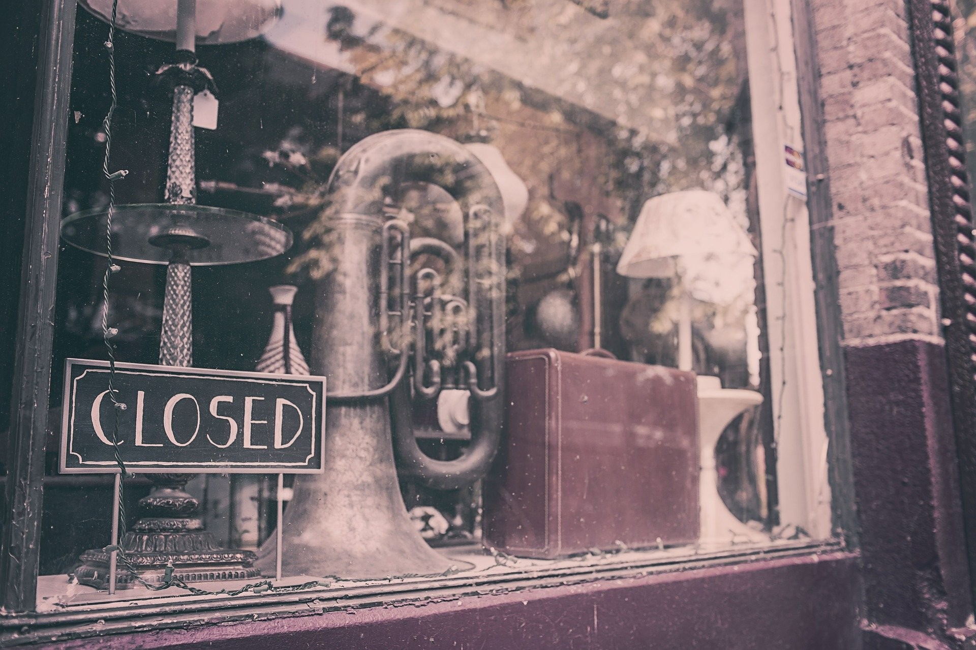 ▲店面，關閉，打烊，歇業，停業。（圖／pixabay）