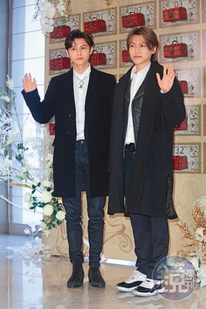 當初邱宇辰（右）和哥哥王子（左）一同從選秀節目出道，2人各擁一片天。