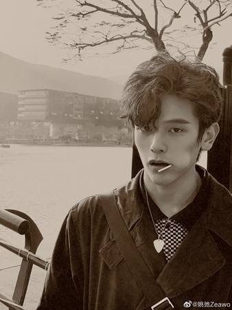 ▲《青春有你》姚弛自揭童年被男人猥褻的經歷。(圖/翻攝自微博/姚弛Zeawo) ▲《青春有你》姚弛自揭童年被男人猥褻的經歷。(圖/翻攝自微博/姚弛Zeawo)