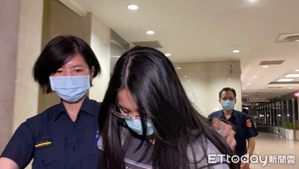 ▲▼男子利用投資礦石名義涉嫌吸金。(圖/記者游宗樺攝) ▲▼男子利用投資礦石名義涉嫌吸金。(圖/記者游宗樺攝)