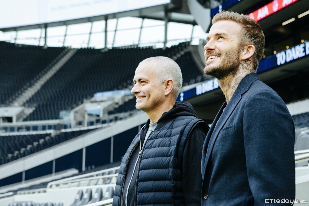 ▲足球巨星貝克漢（David Beckham）（右）與熱刺總教練穆里尼奧（Jose Mourinho）探討球員精神狀態及健康決定賽事成功的重要性。（圖／友邦保險提供）