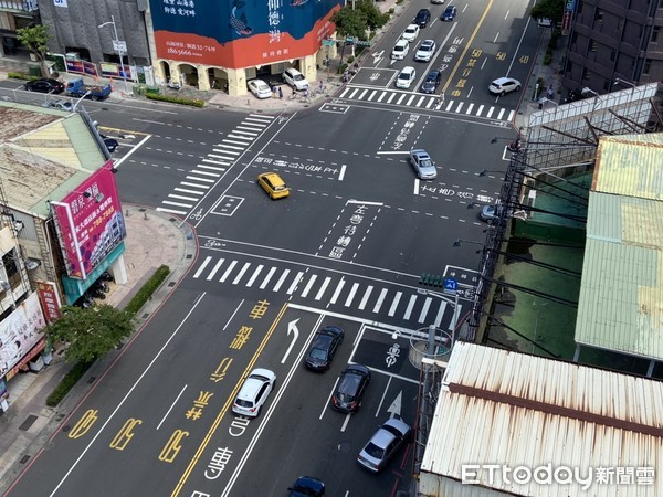 ▲▼韓粉譽為「國際級馬路」。（圖／記者許宥孺攝）