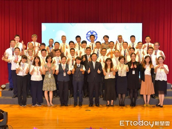 ▲▼台鐵表揚防疫天使。(圖/台鐵局提供) ▲▼台鐵表揚防疫天使。(圖/台鐵局提供)