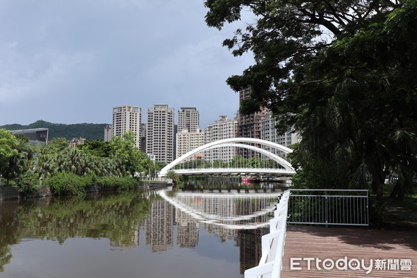 ▲▼愛河,美術館,河西路,中古屋,河景宅,信義房屋。（圖／記者陳建宇攝）