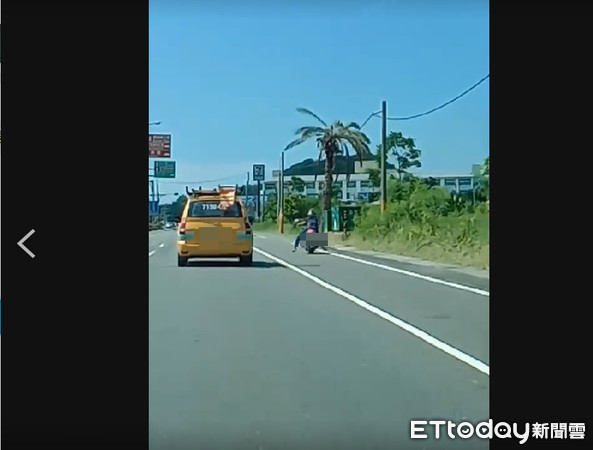 ▲屏東縣恆春王姓鎮民騎機車撞上電線桿，目前昏迷            。（圖／民眾提供，以下同）