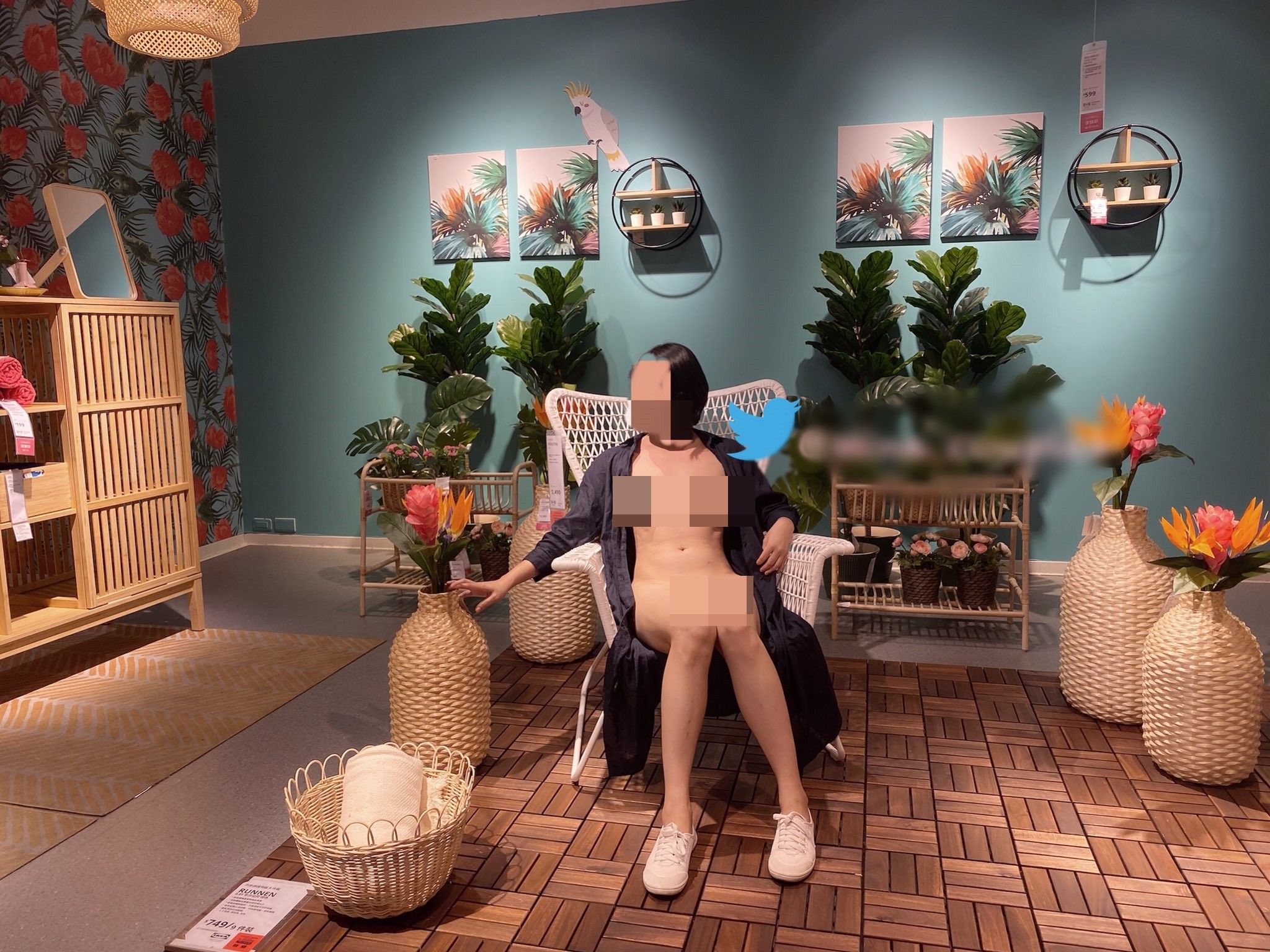 裸拍族入侵IKEA賣場！「台中米娜」豪曬4張裸照：歡迎抖內