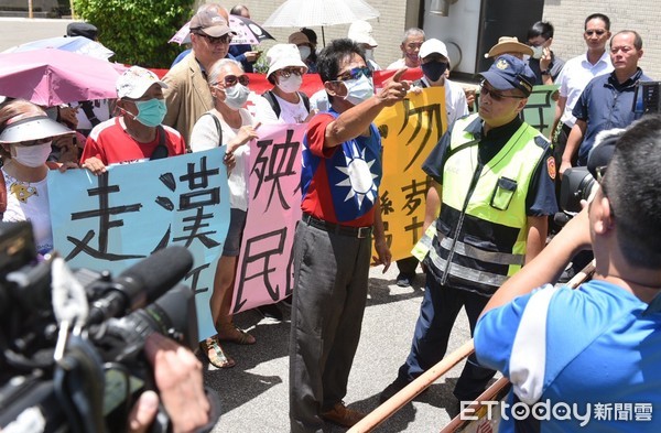 ▲▼第三勢力333政黨聯盟北榮表達抗議,聯盟主席周克琦(圖/記者張一中攝)