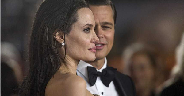 布萊德彼特離婚後,約炮手機秘密被揭穿。(圖/Reuters)