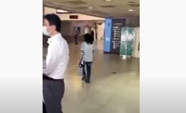 ▲▼。(圖/翻攝自爆料公社) ▲▼。(圖/翻攝自爆料公社)